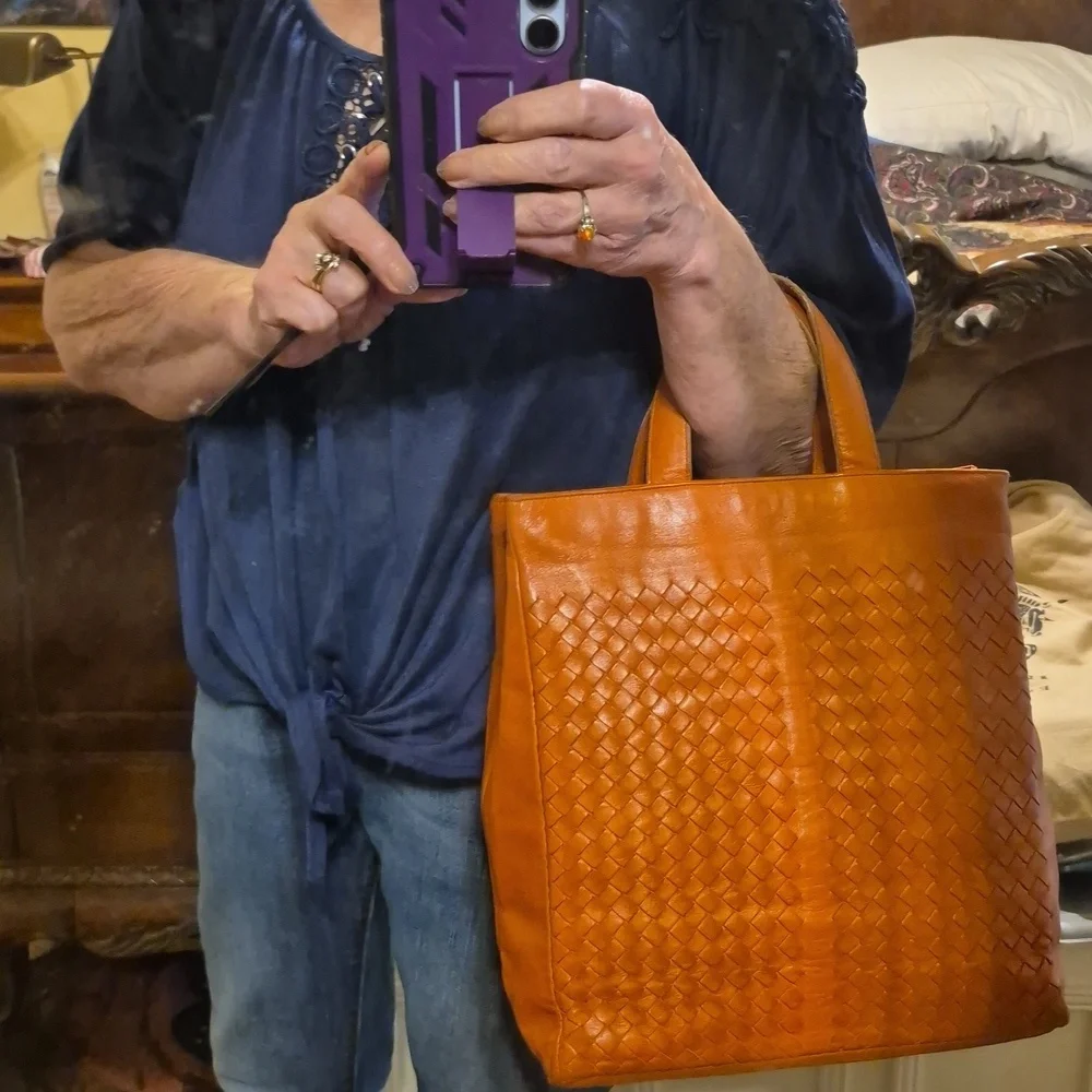 Bottega Veneta Persimmon Intrecciato Woven Leather Tote With Blue Suede Interior - Picture 2 of 14